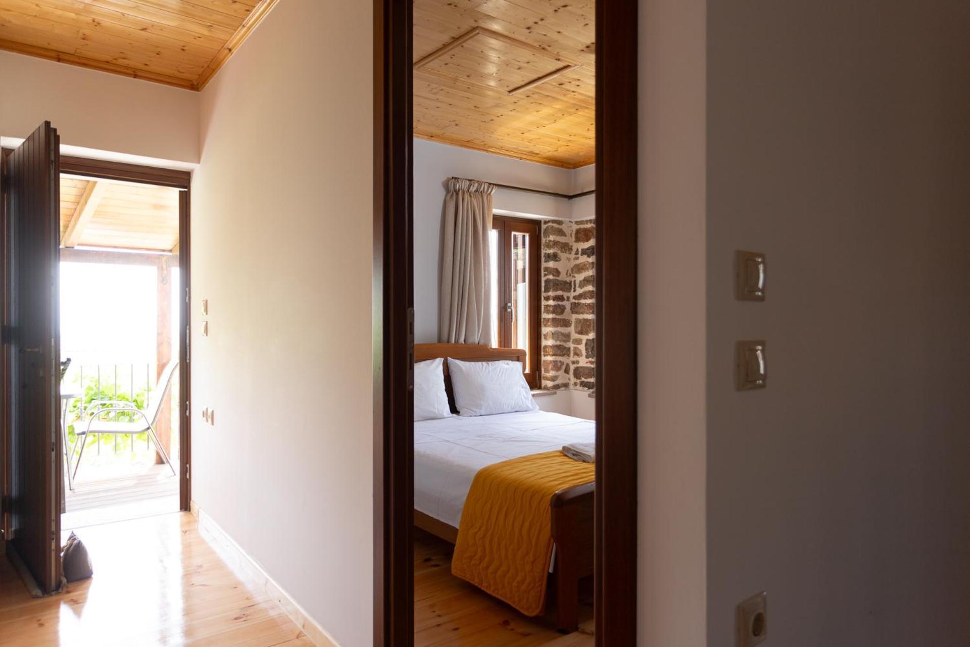 To Spiti Sto Castro Apartment Nafpaktos Exterior photo